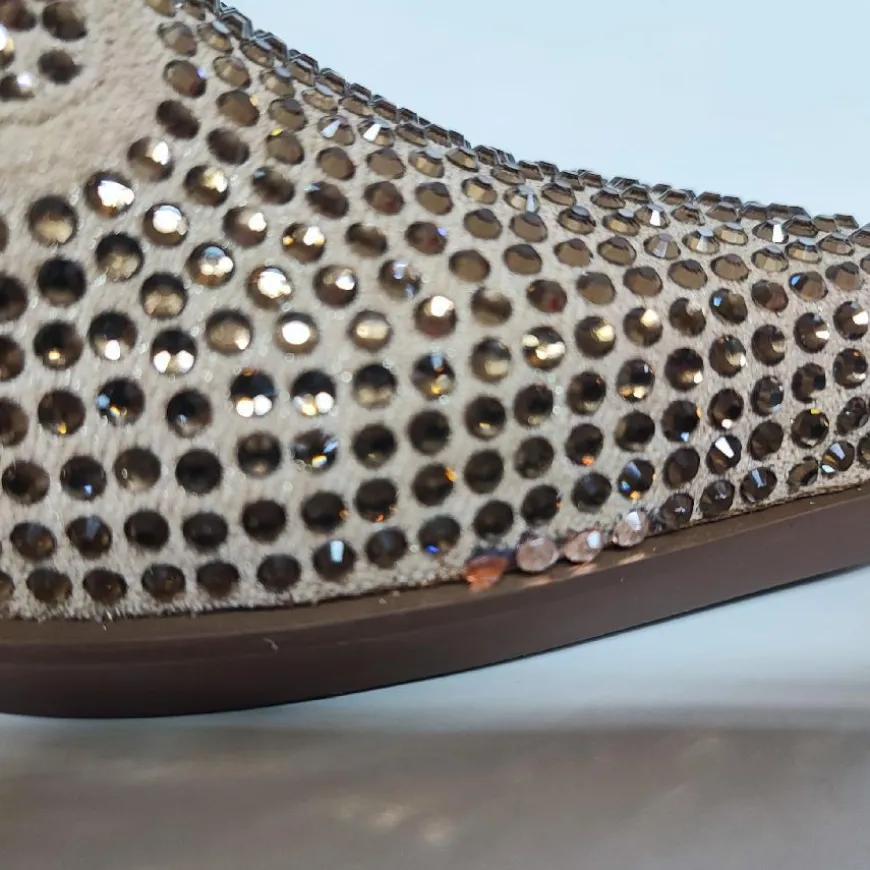 D-SANSE 593 - BROWN